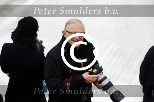 Biddinghuizen 6 maart 2016
De hollandse 100 georganiseerd door prins Bernhard jr . 10 km schaatsen en 90km fietsen .
De opbrengst gaat naar het onderzoek tegen lymphe klier kanker. Pieter v Vollenhoven met zijn canon camera