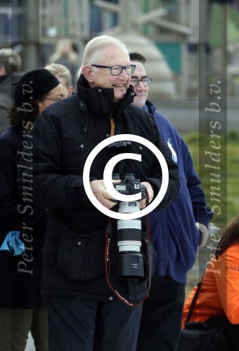Biddinghuizen 6 maart 2016
De hollandse 100 georganiseerd door prins Bernhard jr . 10 km schaatsen en 90km fietsen .
De opbrengst gaat naar het onderzoek tegen lymphe klier kanker. Pieter v Vollenhoven met zijn canon camera