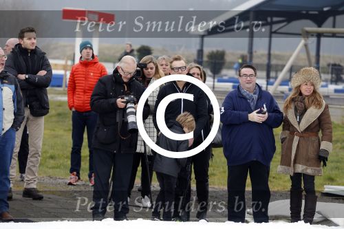 Biddinghuizen 6 maart 2016
De hollandse 100 georganiseerd door prins Bernhard jr . 10 km schaatsen en 90km fietsen .
De opbrengst gaat naar het onderzoek tegen lymphe klier kanker. Pieter v Vollenhoven met zijn canon camera en Marc v d Linden