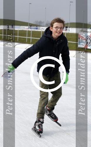 Biddinghuizen 6 maart 2016
De hollandse 100 georganiseerd door prins Bernhard jr . 10 km schaatsen en 90km fietsen .
De opbrengst gaat naar het onderzoek tegen lymphe klier kanker. Prins Lucas