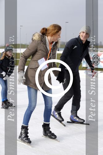 Biddinghuizen 6 maart 2016
De hollandse 100 georganiseerd door prins Bernhard jr . 10 km schaatsen en 90km fietsen .
De opbrengst gaat naar het onderzoek tegen lymphe klier kanker. Prins Maurits met Prinses Marilene
