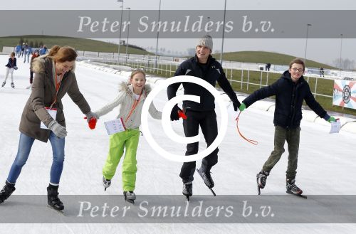 Biddinghuizen 6 maart 2016
De hollandse 100 georganiseerd door prins Bernhard jr . 10 km schaatsen en 90km fietsen .
De opbrengst gaat naar het onderzoek tegen lymphe klier kanker. Prins Maurits met Prinses Marilene