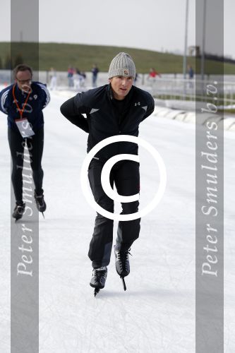 Biddinghuizen 6 maart 2016
De hollandse 100 georganiseerd door prins Bernhard jr . 10 km schaatsen en 90km fietsen .
De opbrengst gaat naar het onderzoek tegen lymphe klier kanker. Prins Maurits
