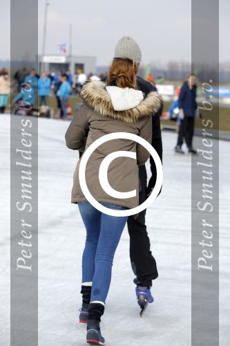 Biddinghuizen 6 maart 2016
De hollandse 100 georganiseerd door prins Bernhard jr . 10 km schaatsen en 90km fietsen .
De opbrengst gaat naar het onderzoek tegen lymphe klier kanker. Prins Maurits met Prinses Marilene