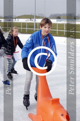 Biddinghuizen 6 maart 2016
De hollandse 100 georganiseerd door prins Bernhard jr . 10 km schaatsen en 90km fietsen .
De opbrengst gaat naar het onderzoek tegen lymphe klier kanker. Prins Samuel v Vollenhoven