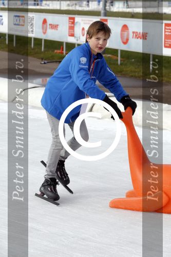 Biddinghuizen 6 maart 2016
De hollandse 100 georganiseerd door prins Bernhard jr . 10 km schaatsen en 90km fietsen .
De opbrengst gaat naar het onderzoek tegen lymphe klier kanker.