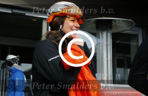 Biddinghuizen 6 maart 2016
De hollandse 100 georganiseerd door prins Bernhard jr . 10 km schaatsen en 90km fietsen .
De opbrengst gaat naar het onderzoek tegen lymphe klier kanker. Prinses Annette