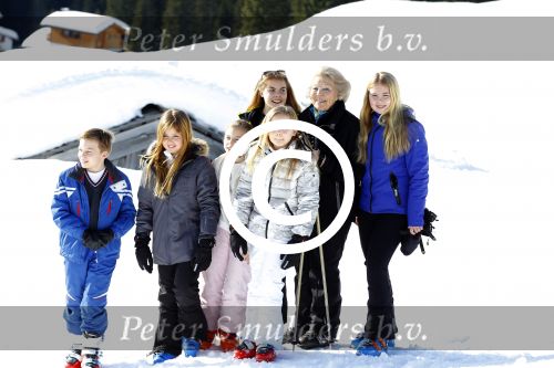 Lech, 22 Februari 2016
Wintersport koninklijk Huis met
Prinses Beatrix met kleinkinderen Prinses Amalia Prinses Alexia Prinses Ariane 
Prinses Ariane Prinses Eloise Prins Claus-Casimir  Prinses Leonore