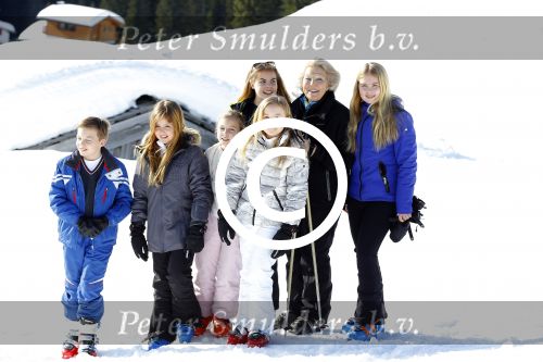 Lech, 22 Februari 2016
Wintersport koninklijk Huis met
Prinses Beatrix met kleinkinderen Prinses Amalia Prinses Alexia Prinses Ariane 
Prinses Ariane Prinses Eloise Prins Claus-Casimir  Prinses Leonore