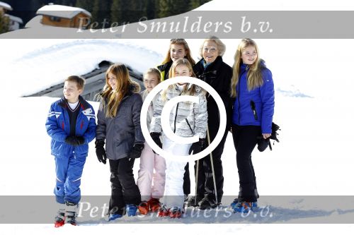 Lech, 22 Februari 2016
Wintersport koninklijk Huis met
Prinses Beatrix met kleinkinderen Prinses Amalia Prinses Alexia Prinses Ariane 
Prinses Ariane Prinses Eloise Prins Claus-Casimir  Prinses Leonore
