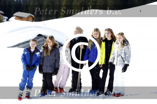 Lech, 22 Februari 2016
Wintersport koninklijk Huis met
Prinses Beatrix met kleinkinderen Prinses Amalia Prinses Alexia Prinses Ariane 
Prinses Ariane Prinses Eloise Prins Claus-Casimir  Prinses Leonore