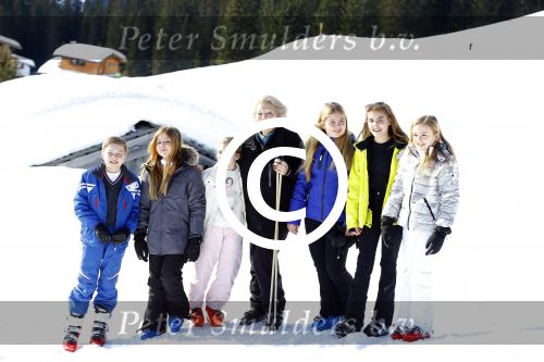 Lech, 22 Februari 2016
Wintersport koninklijk Huis met
Prinses Beatrix met kleinkinderen Prinses Amalia Prinses Alexia Prinses Ariane 
Prinses Ariane Prinses Eloise Prins Claus-Casimir  Prinses Leonore