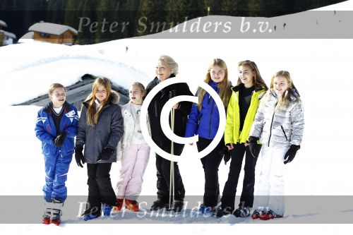 Lech, 22 Februari 2016
Wintersport koninklijk Huis met
Prinses Beatrix met kleinkinderen Prinses Amalia Prinses Alexia Prinses Ariane 
Prinses Ariane Prinses Eloise Prins Claus-Casimir  Prinses Leonore