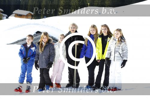 Lech, 22 Februari 2016
Wintersport koninklijk Huis met
Prinses Beatrix met kleinkinderen Prinses Amalia Prinses Alexia Prinses Ariane 
Prinses Ariane Prinses Eloise Prins Claus-Casimir  Prinses Leonore