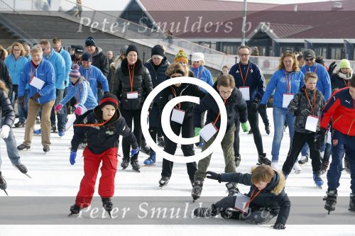 Biddinghuizen 6 maart 2016
De hollandse 100 georganiseerd door prins Bernhard jr . 10 km schaatsen en 90km fietsen .
De opbrengst gaat naar het onderzoek tegen lymphe klier kanker. Prinses Margriet
