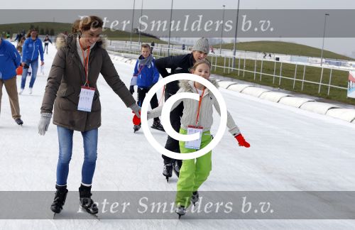 Biddinghuizen 6 maart 2016
De hollandse 100 georganiseerd door prins Bernhard jr . 10 km schaatsen en 90km fietsen .
De opbrengst gaat naar het onderzoek tegen lymphe klier kanker. Prinses Marilene