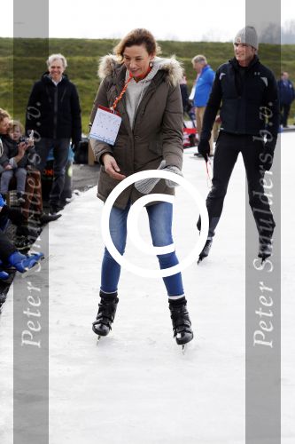 Biddinghuizen 6 maart 2016
De hollandse 100 georganiseerd door prins Bernhard jr . 10 km schaatsen en 90km fietsen .
De opbrengst gaat naar het onderzoek tegen lymphe klier kanker. Prinses Marilene