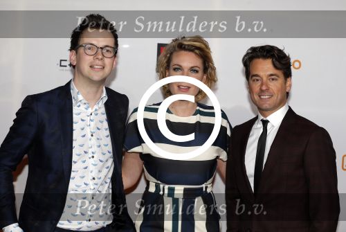 Amsterdam 7 maart 2016 
Uitreiking tv beelden in de passengers terminal .
Rik v d Westelaken en Marlijn Weerdenburg