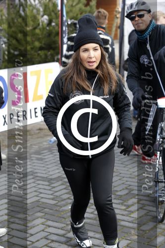 Biddinghuizen 6 maart 2016
De hollandse 100 georganiseerd door prins Bernhard jr . 10 km schaatsen en 90km fietsen .
De opbrengst gaat naar het onderzoek tegen lymphe klier kanker. Rosanna Kluivert