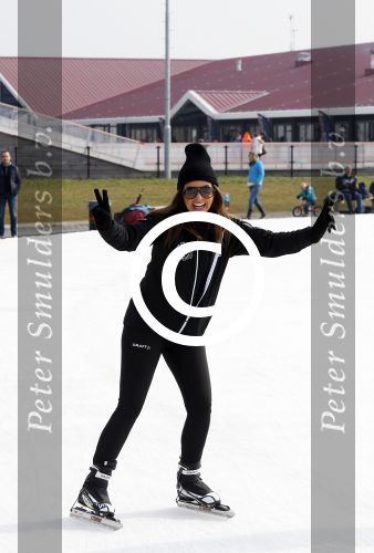 Biddinghuizen 6 maart 2016
De hollandse 100 georganiseerd door prins Bernhard jr . 10 km schaatsen en 90km fietsen .
De opbrengst gaat naar het onderzoek tegen lymphe klier kanker. Rosanna Kluivert
