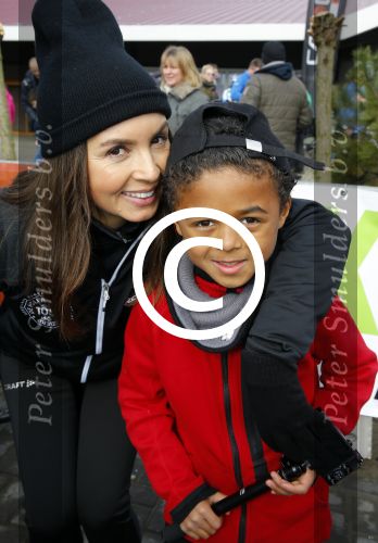 Biddinghuizen 6 maart 2016
De hollandse 100 georganiseerd door prins Bernhard jr . 10 km schaatsen en 90km fietsen .
De opbrengst gaat naar het onderzoek tegen lymphe klier kanker. Rosanna Kluivert