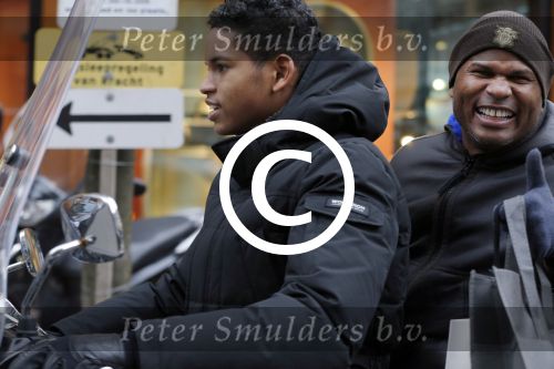 Amnsterdam 13 februari 2016 
Roue Verveer bij zijn zoon achter op de vespa scooter