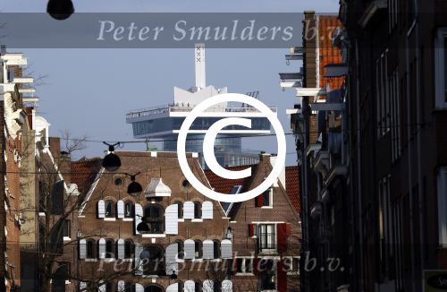 Amsterdam 15 februari 2017 
Adam toren en Eye theater aan het IJ