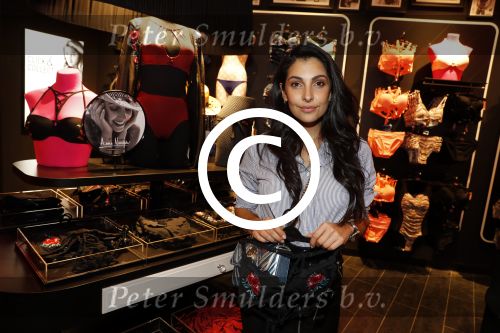 Amsterdam 14 februari 2017 
Opening nieuwe Hunkemoller winkel op kalverstraat met oa Anna Nooshin die haar eigen lijn heeft.