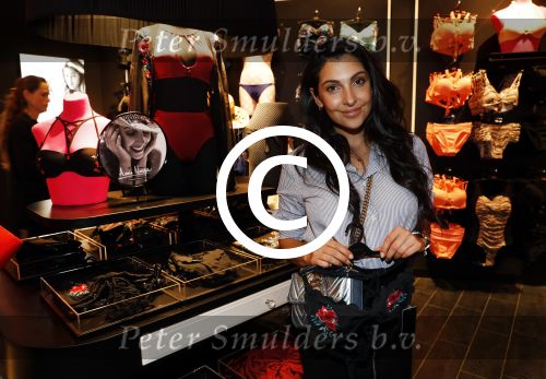 Amsterdam 14 februari 2017 
Opening nieuwe Hunkemoller winkel op kalverstraat met oa Anna Nooshin die haar eigen lijn heeft.