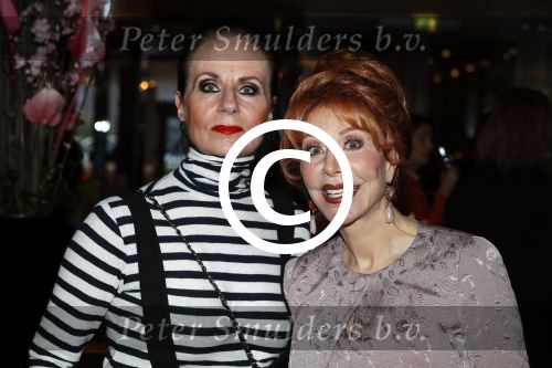 Amsterdam 12 februari 2017 
Modeshow Paul Schulten in het Okura. Ans Markus en Marijke Helwegen