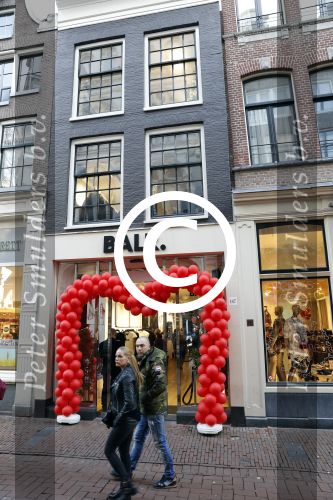 Amsterdam 14 februari 2017 
De winkel van BalR met een haart op valentijnsdag.