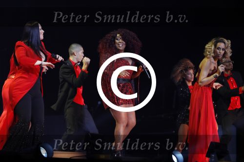 Amsterdam 10 februari 2017
Ladies of Soul in het ziggo dome met Candy Dulfer Berget Lewis Trijntje Oosterhuis Edsilia Rombley en Glennis Grace.