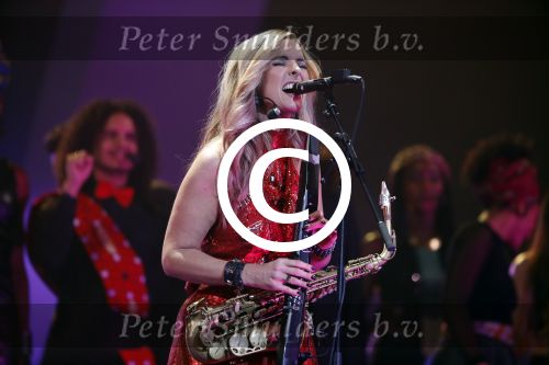 Amsterdam 10 februari 2017
Ladies of Soul in het ziggo dome met Candy Dulfer Berget Lewis Trijntje Oosterhuis Edsilia Rombley en Glennis Grace.