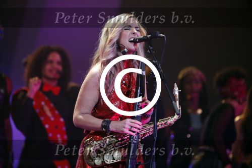 Amsterdam 10 februari 2017
Ladies of Soul in het ziggo dome met Candy Dulfer Berget Lewis Trijntje Oosterhuis Edsilia Rombley en Glennis Grace.