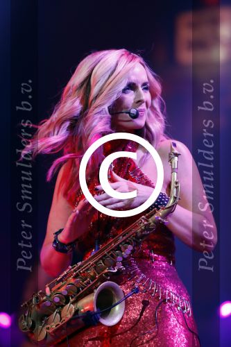 Amsterdam 10 februari 2017
Ladies of Soul in het ziggo dome met Candy Dulfer Berget Lewis Trijntje Oosterhuis Edsilia Rombley en Glennis Grace.