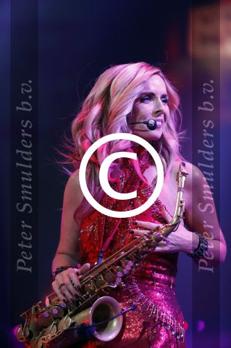 Amsterdam 10 februari 2017
Ladies of Soul in het ziggo dome met Candy Dulfer Berget Lewis Trijntje Oosterhuis Edsilia Rombley en Glennis Grace.