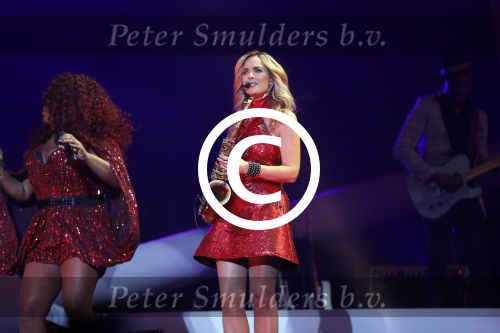 Amsterdam 10 februari 2017
Ladies of Soul in het ziggo dome met Candy Dulfer Berget Lewis Trijntje Oosterhuis Edsilia Rombley en Glennis Grace.