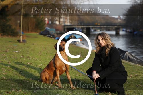 Amsterdam 2 februari 2017
Claudia Schoemacher wandelend met haar hond