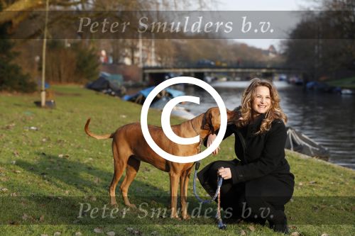 Amsterdam 2 februari 2017
Claudia Schoemacher wandelend met haar hond