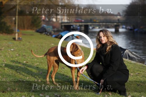 Amsterdam 2 februari 2017
Claudia Schoemacher wandelend met haar hond