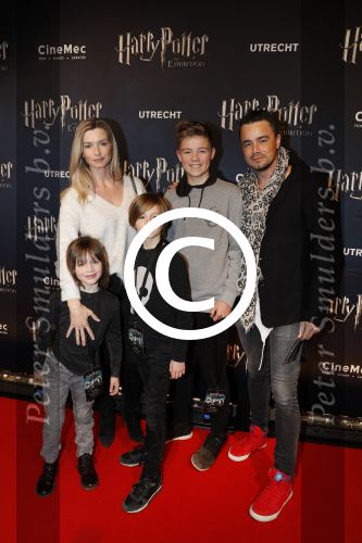 Utrecht 9 februari 2017
Exebition Harry Potter in Cinemec Utrecht. Dinand en Lucy Woesthoff met kinderen