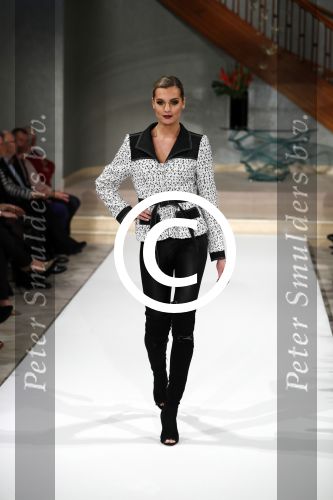Amsterdam 12 februari 2017 
Modeshow Paul Schulten in het Okura. Felice Roedema