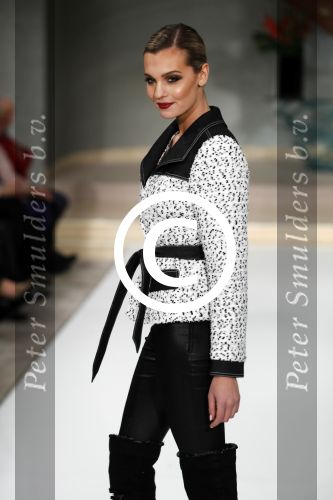 Amsterdam 12 februari 2017 
Modeshow Paul Schulten in het Okura. Felice Roedema