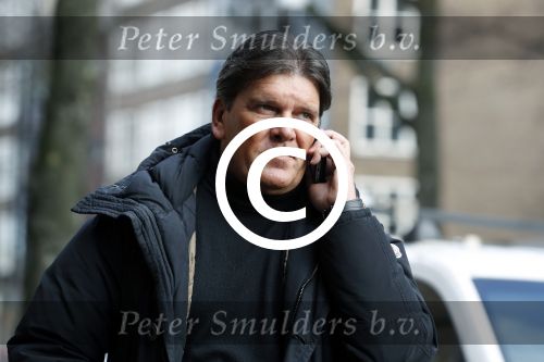 Amsterdam 3 februari 2017 
Frank masmeijer bellend op straat