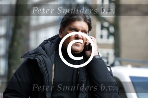 Amsterdam 3 februari 2017 
Frank masmeijer bellend op straat