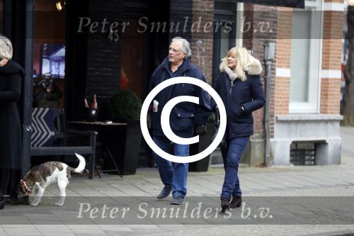 Amsterdam 9 februari 2017
Jan en Babette Cremer op straat in amsterdam zuid