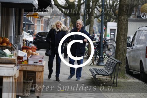 Amsterdam 9 februari 2017
Jan en Babette Cremer op straat in amsterdam zuid
