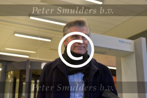 Haarlem 27 februari 2017
Patricia Paay met haar man Robbert Hinfelaar bij rechtbank Haarlem ivm rechtzaak buurman. Haar advocaat is Johan Langelaar