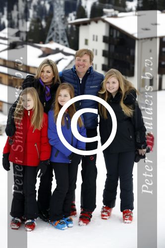 Lech 27 februari 2017
Fotouurtje van de koninklijke familie in Oberlech. Dit jaar waren alleen Koning Willem Alexander Koningin Maxima en de prinsesjes Amalia Ariane en Alexia aanwezig.