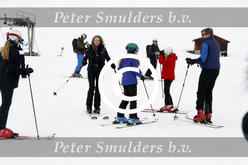 Lech 27 februari 2017
Fotouurtje van de koninklijke familie in Oberlech. Dit jaar waren alleen Koning Willem Alexander Koningin Maxima en de prinsesjes Amalia Ariane en Alexia aanwezig.